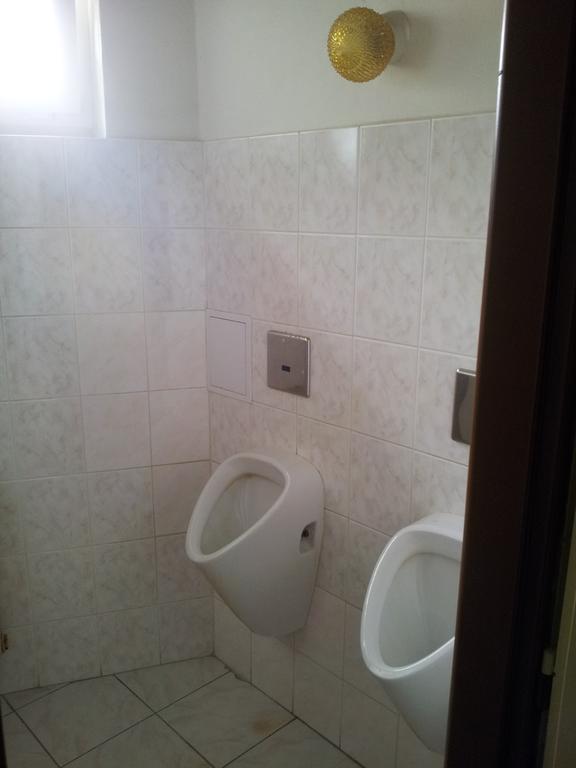Penzion Tenis Poděbrady Exteriör bild