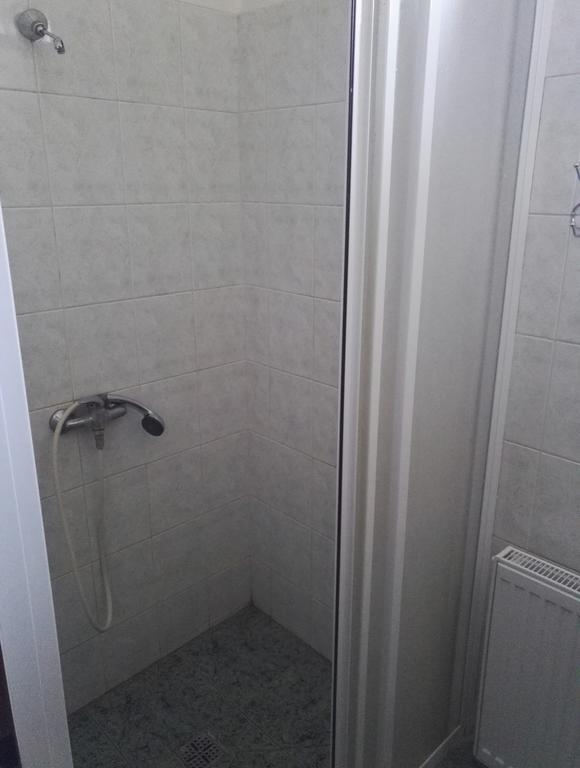 Penzion Tenis Poděbrady Exteriör bild